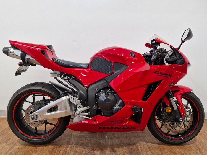 2013 Honda CBR600RR RED