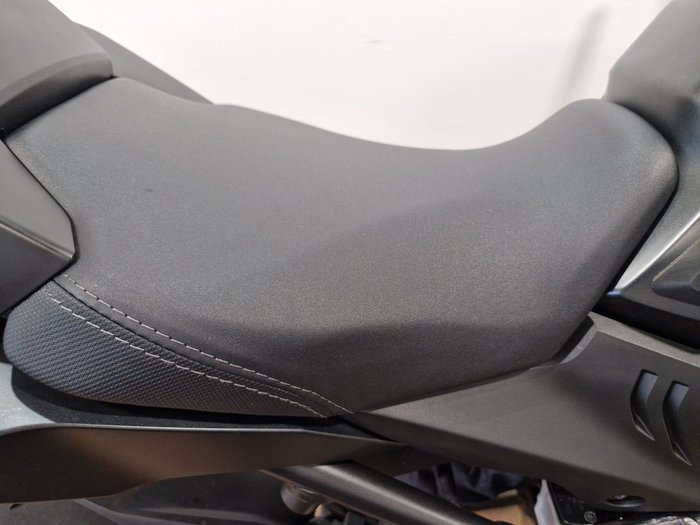 2021 Honda CB650R GREY