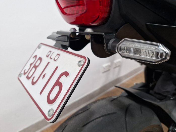 2021 Honda CB650R GREY