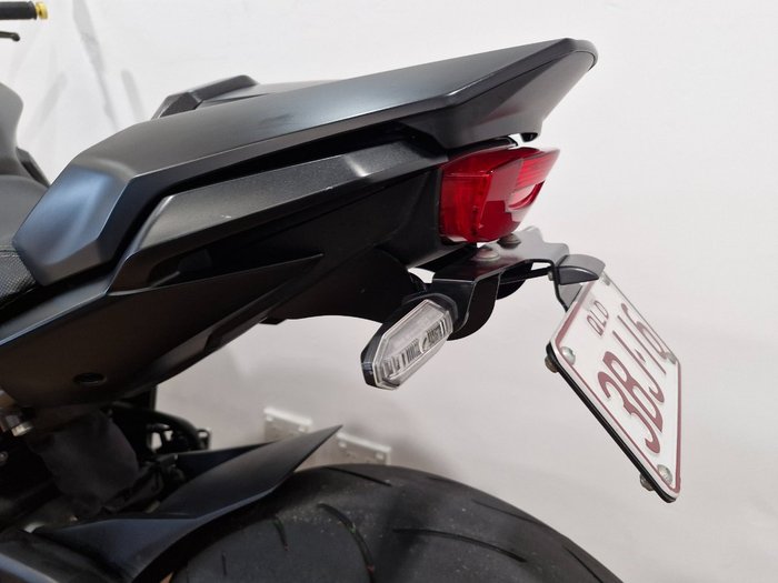 2021 Honda CB650R GREY