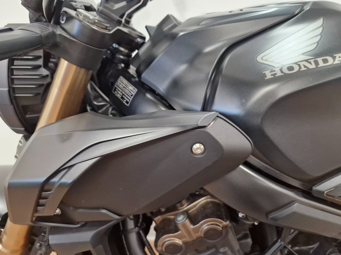 2021 Honda CB650R GREY
