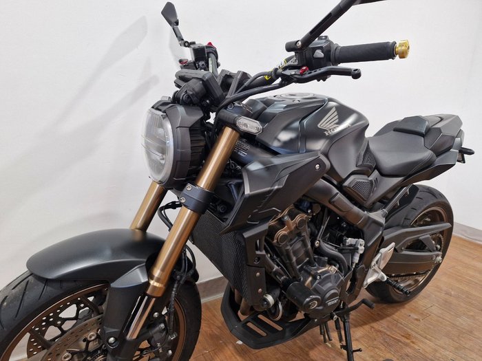 2021 Honda CB650R GREY