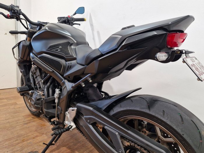2021 Honda CB650R GREY