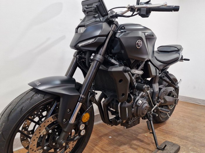 2025 Yamaha 2025 Yamaha 655CC MT-07 LA (ABS) Road Black