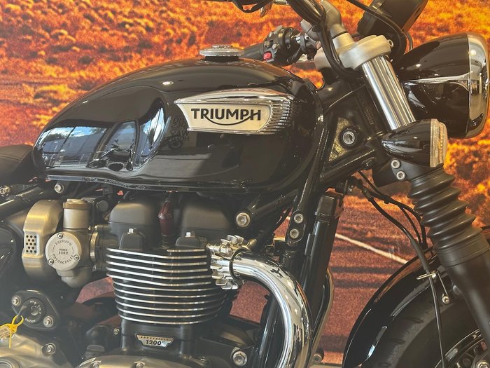 2025 Triumph Bonneville Speedmaster Speedmaster Black