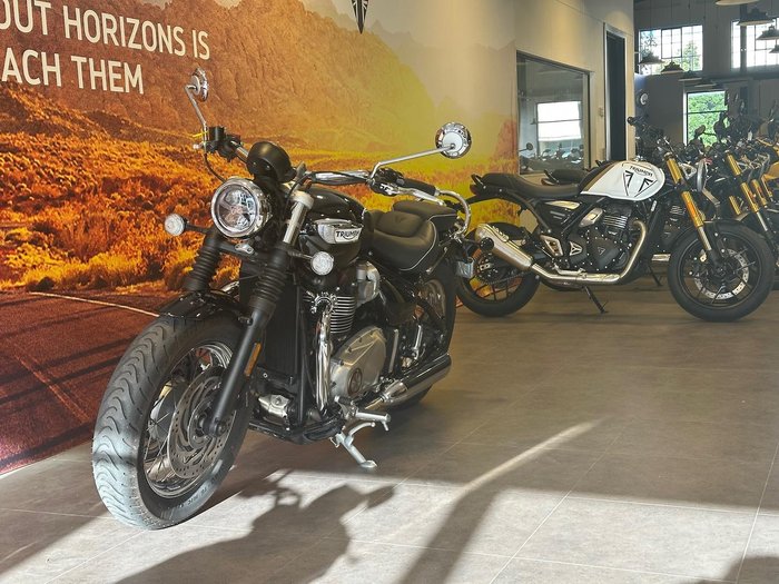 2025 Triumph Bonneville Speedmaster Speedmaster Black