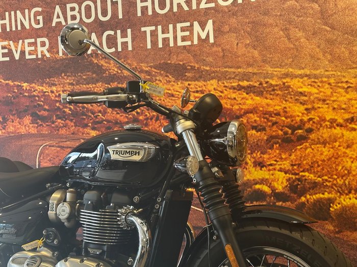 2025 Triumph Bonneville Speedmaster Speedmaster Black