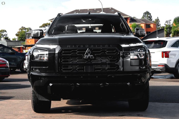 2026 Mitsubishi Triton GSR MV MY26 4X4 Dual Range Black Mica