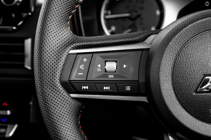 2026 Mitsubishi Triton GSR MV MY26 4X4 Dual Range Black Mica