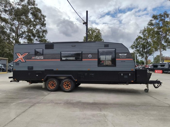 2025 JB Caravans Dirt Road Extreme 22' Triple Bunk