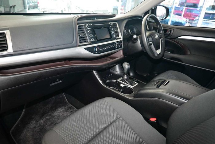 2016 Toyota Kluger GX
