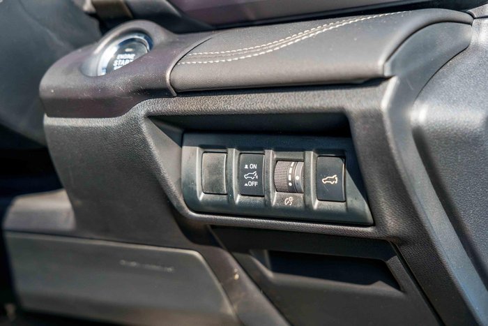2025 Subaru Outback AWD Touring XT