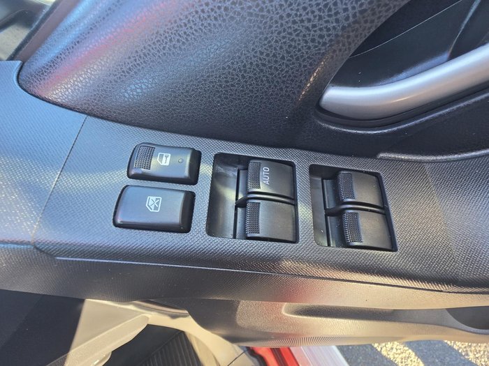 2017 Isuzu D-MAX LS-M