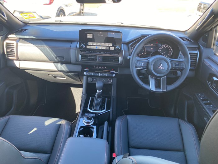 2025 MITSUBISHI Triton GSR