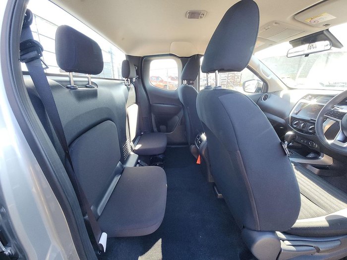 2024 Nissan Navara SL