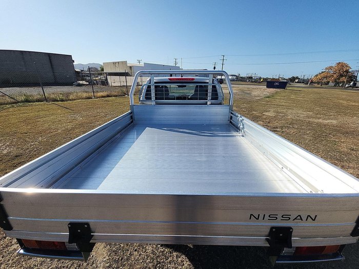 2024 Nissan Navara SL