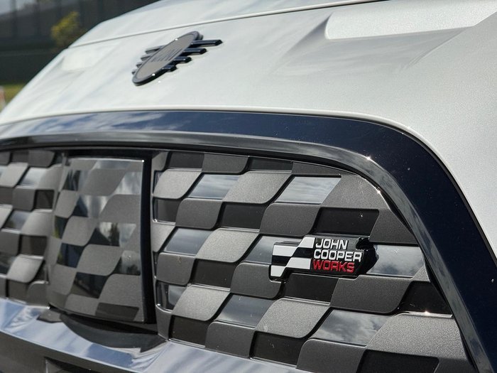 2025 MINI Countryman SE JCW Sport