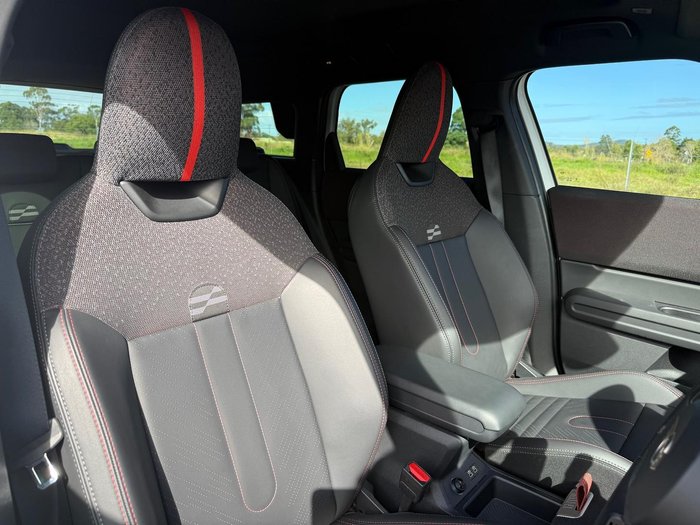 2025 MINI Countryman SE JCW Sport