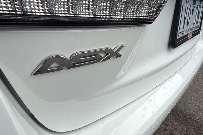 2022 Mitsubishi ASX LS