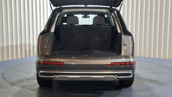 2023 Audi Q7 45 TDI