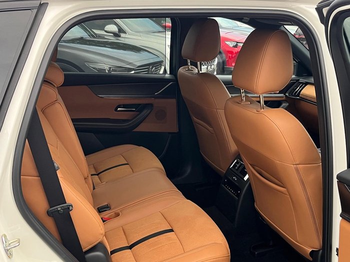 2024 Mazda CX-70 G50e Azami