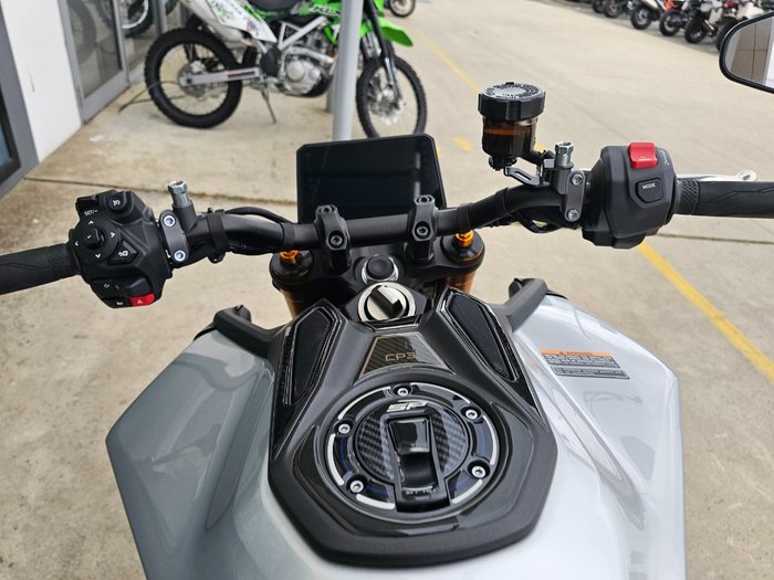 2025 Yamaha MT-09A SP (MT-09SP) White