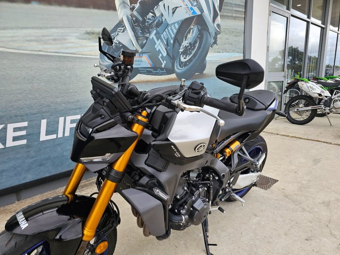2025 Yamaha MT-09A SP (MT-09SP) White