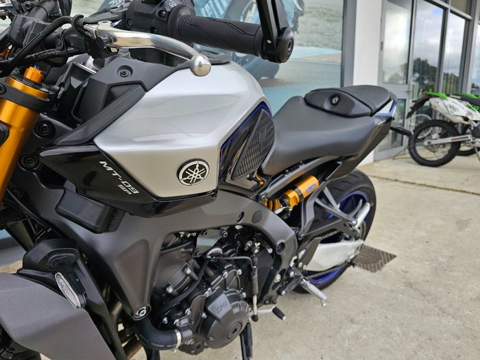 2025 Yamaha MT-09A SP (MT-09SP) White