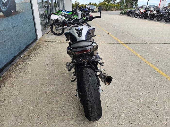 2025 Yamaha MT-09A SP (MT-09SP) White