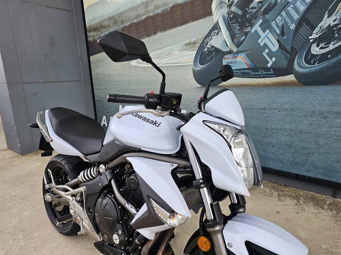 2009 Kawasaki ER-6n White
