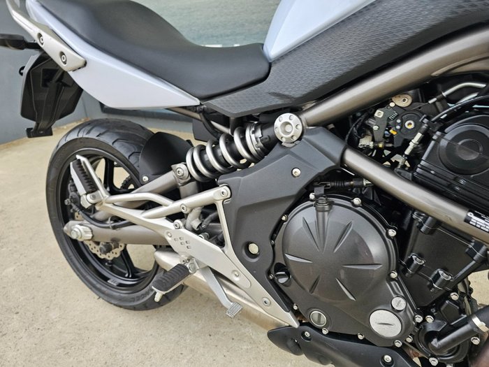 2009 Kawasaki ER-6n White