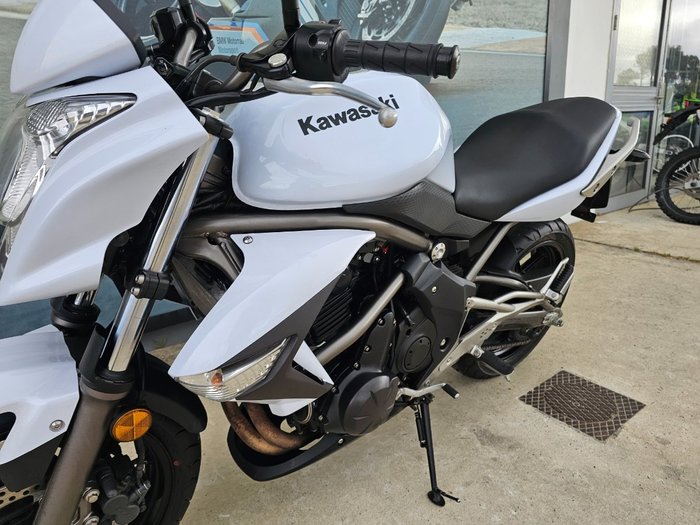 2009 Kawasaki ER-6n White