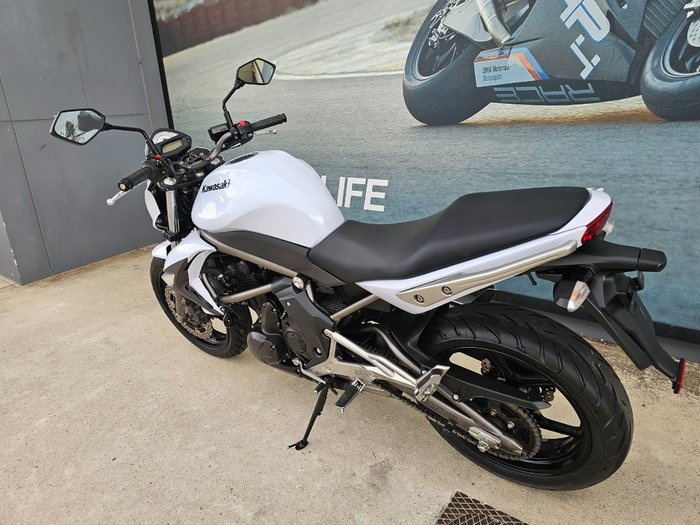 2009 Kawasaki ER-6n White