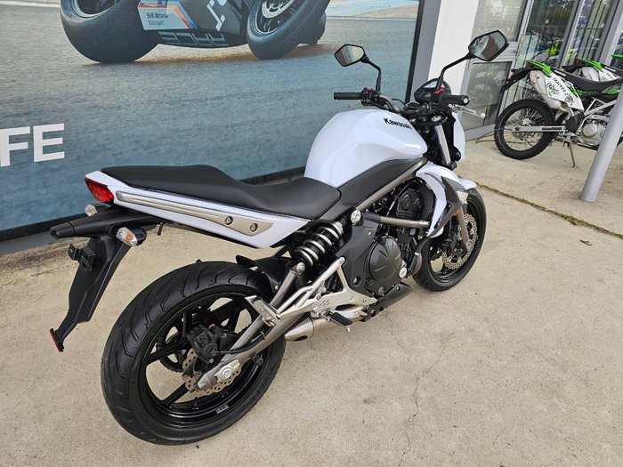 2009 Kawasaki ER-6n White