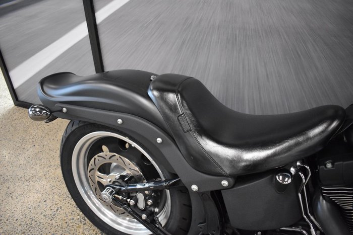 2007 HARLEY-DAVIDSON FXSTB NIGHT TRAIN