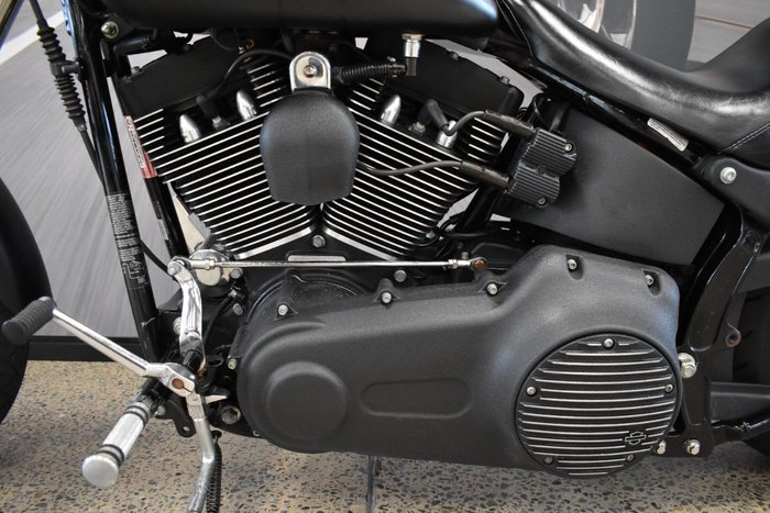 2007 HARLEY-DAVIDSON FXSTB NIGHT TRAIN