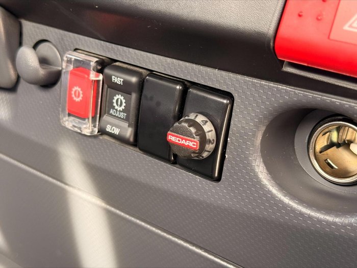 2022 Isuzu N Series NPR 45/55-155 AMT SWB TRADEPACK