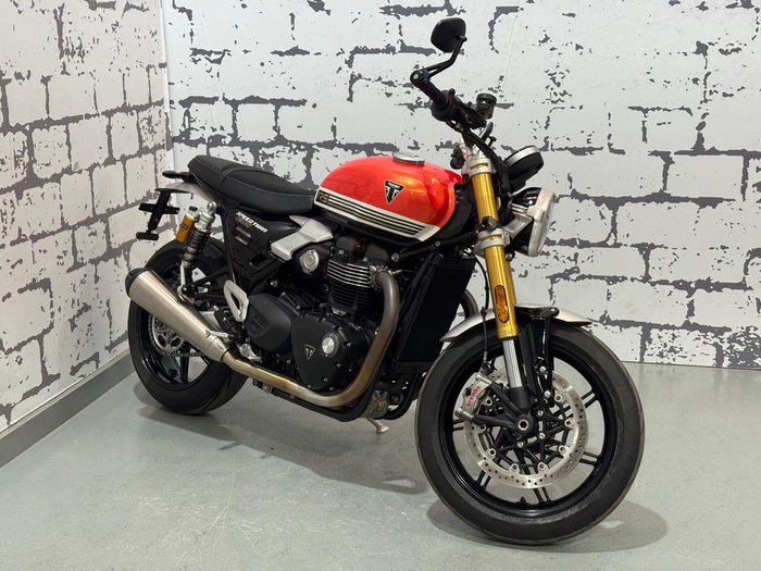 2025 Triumph Speed Twin 1200 RS Speed Twin Orange