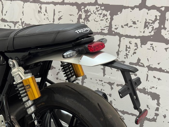 2025 Triumph Speed Twin 1200 RS Speed Twin Orange