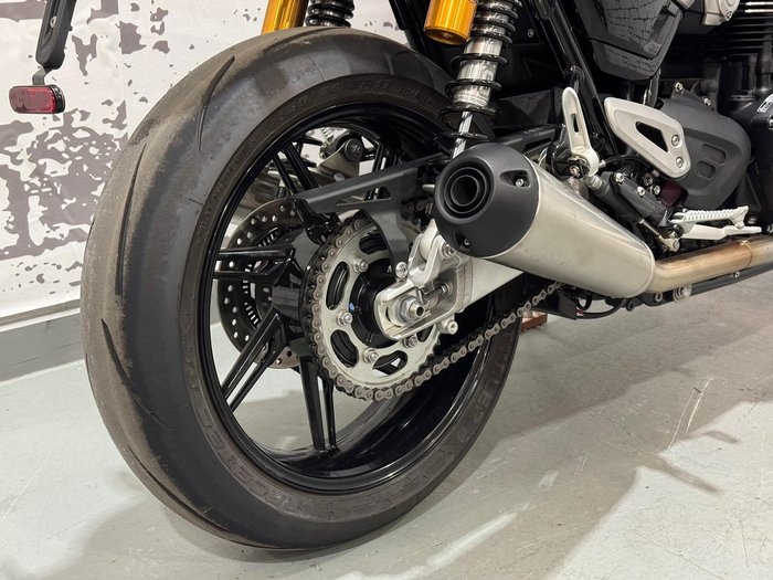 2025 Triumph Speed Twin 1200 RS Speed Twin Orange