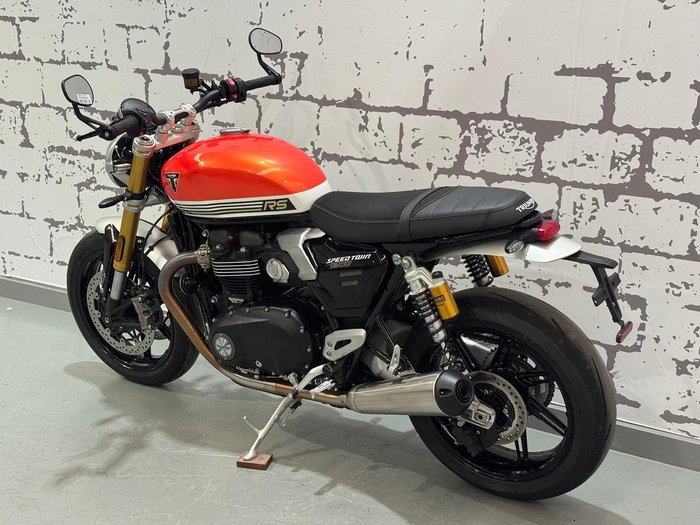 2025 Triumph Speed Twin 1200 RS Speed Twin Orange
