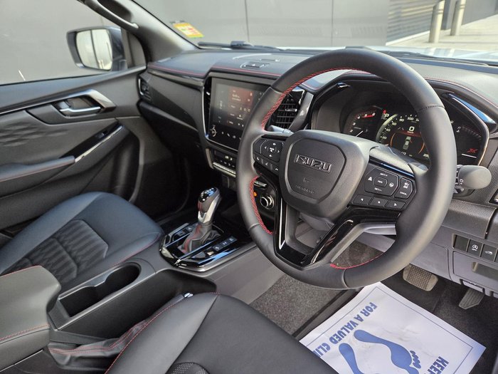 2025 Isuzu D-MAX X-TERRAIN