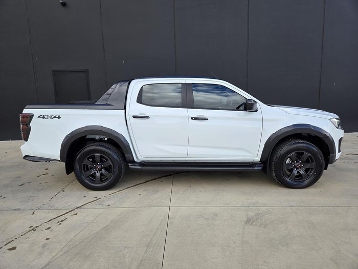 2025 Isuzu D-MAX X-TERRAIN