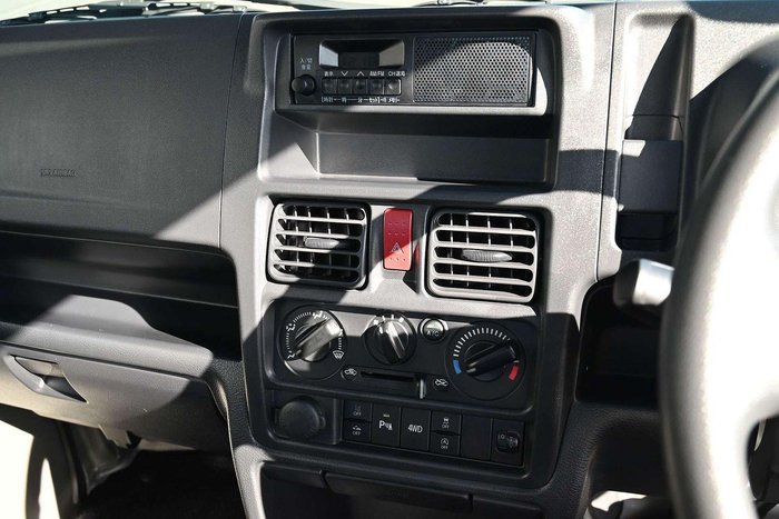 2024 Suzuki Carry KC