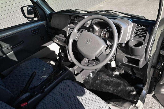 2024 Suzuki Carry KC