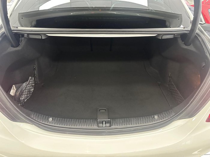 2016 Mercedes-Benz C-Class C250 W205 Polar White