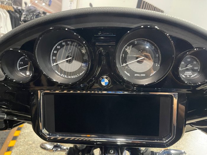 2023 BMW Motorrad R 18 B GRAVITYBLUE METALLIC