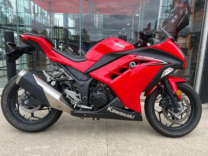 2016 Kawasaki NINJA 300 ABS RED