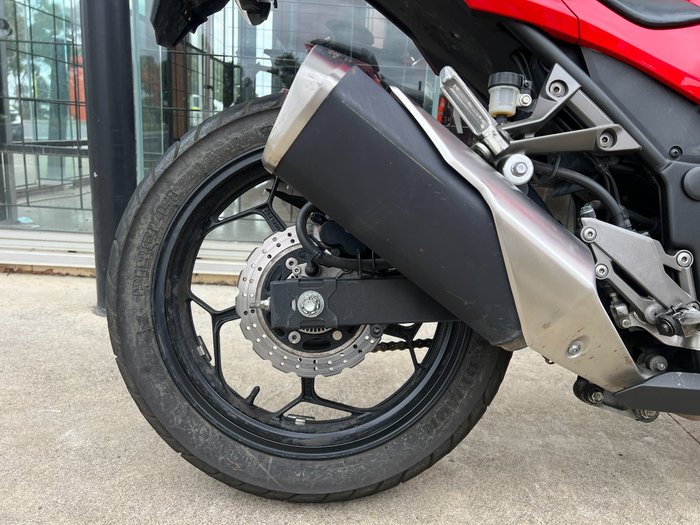 2016 Kawasaki NINJA 300 ABS RED