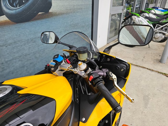2007 Yamaha YZF-R6 Yellow